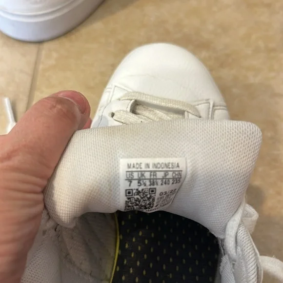 Adidas Cloudfoam Sneakers - Picture 7 of 8